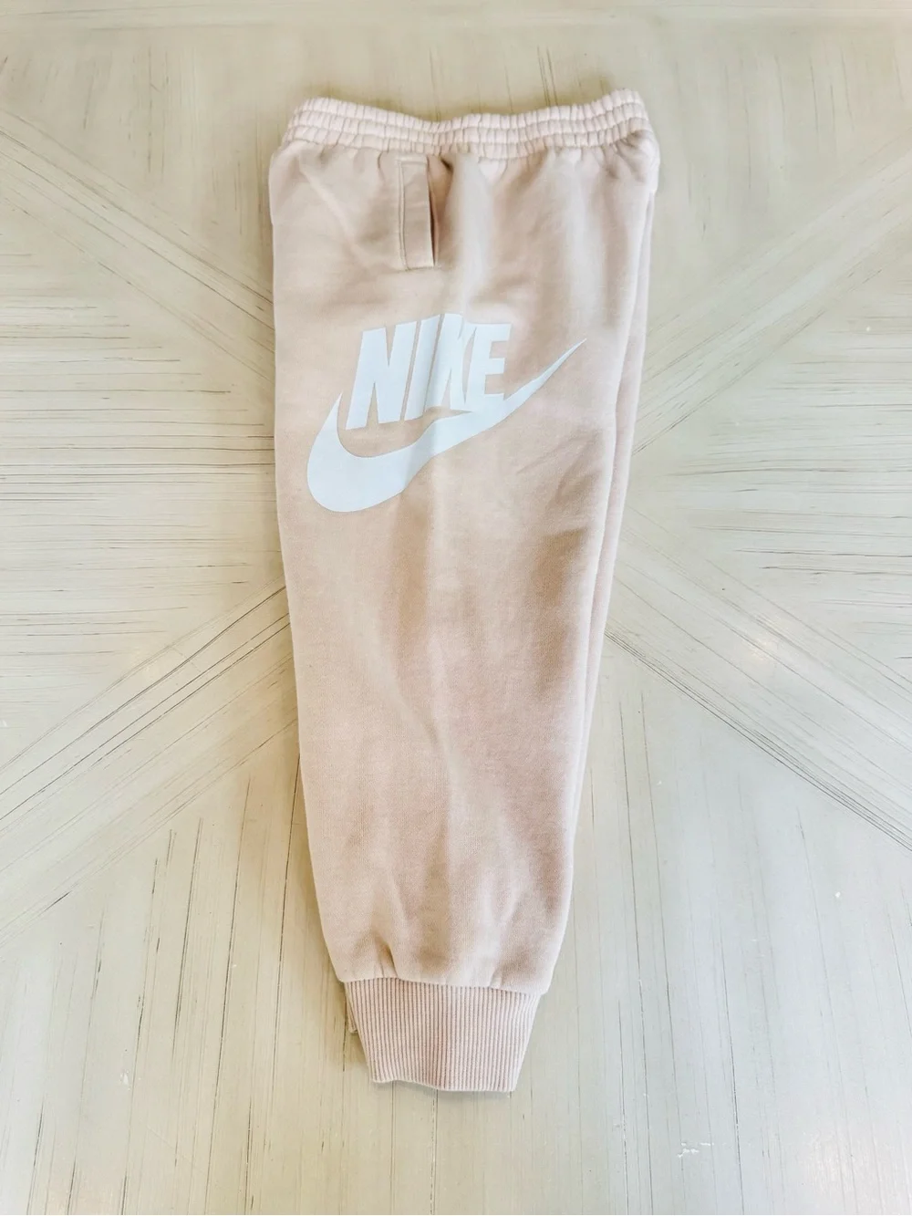 Nike Club Fleece Jogger Pants Kids Size 4–5 – Sand Drift - Unisex